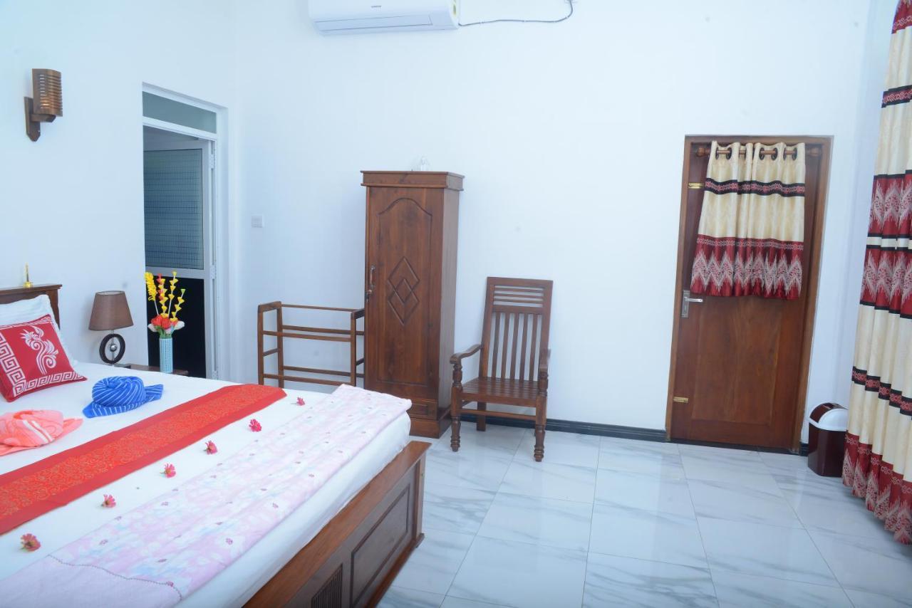 Gold Sand Resort ベントータ エクステリア 写真