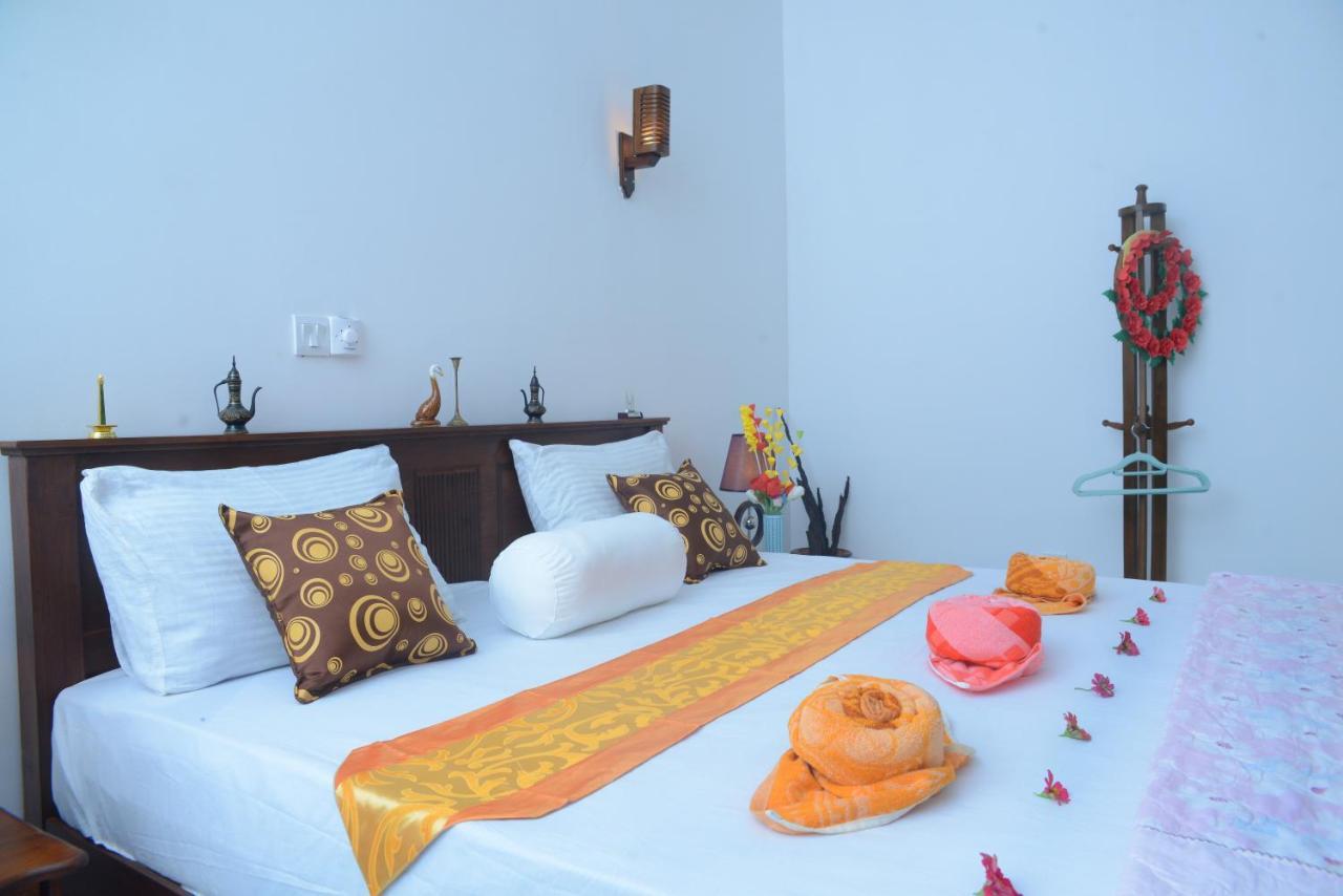 Gold Sand Resort ベントータ エクステリア 写真