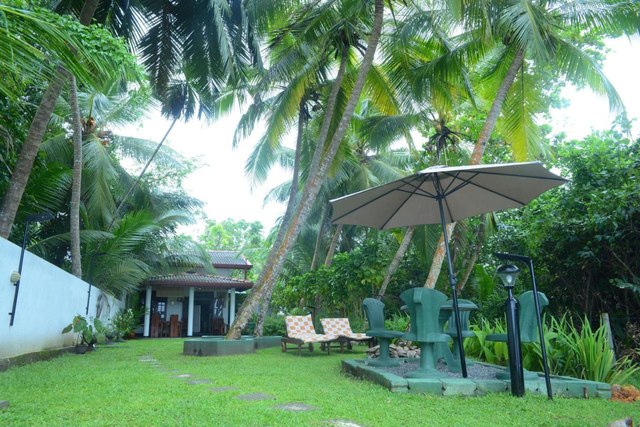 Gold Sand Resort ベントータ エクステリア 写真
