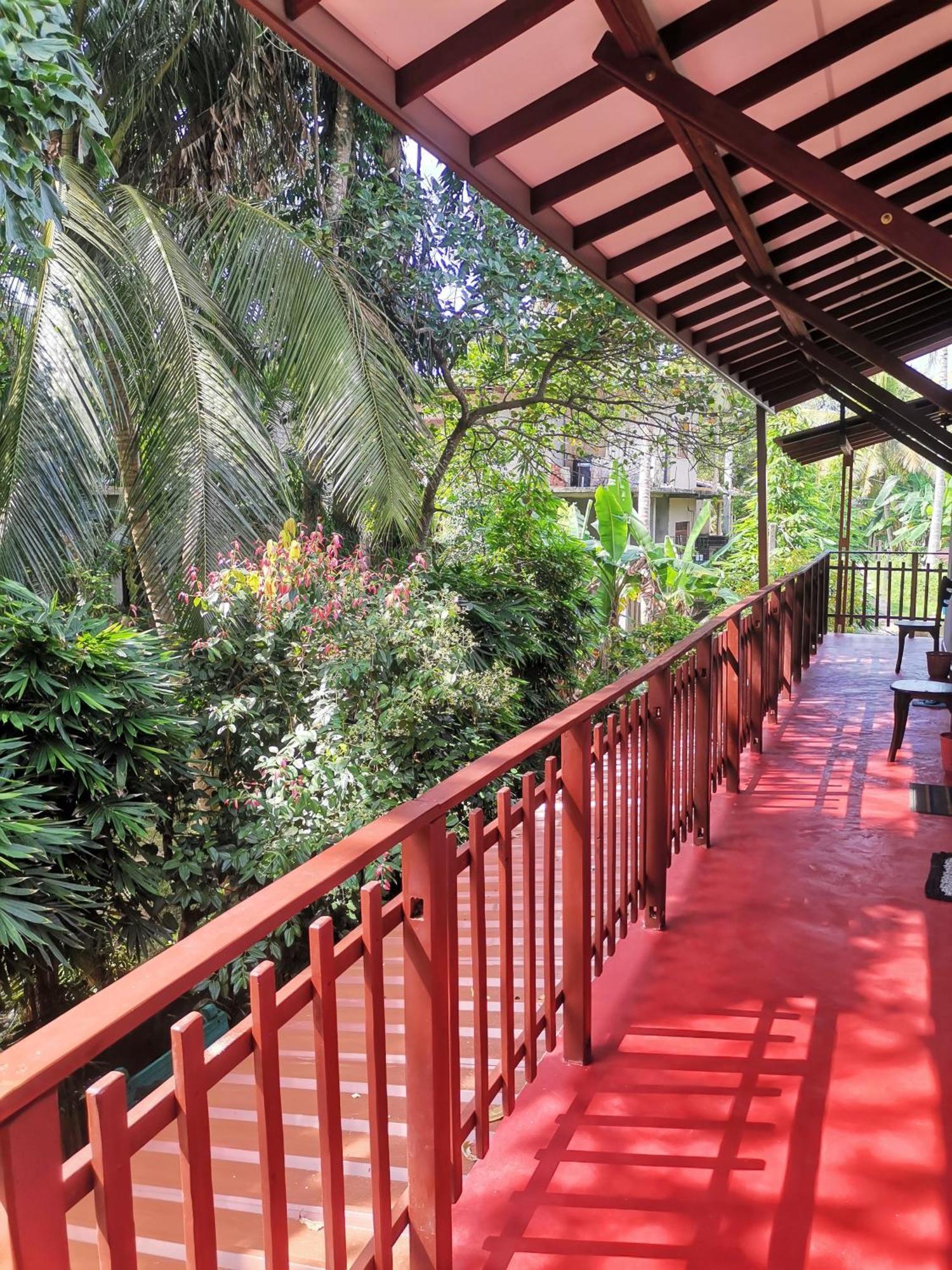 Gold Sand Resort ベントータ エクステリア 写真